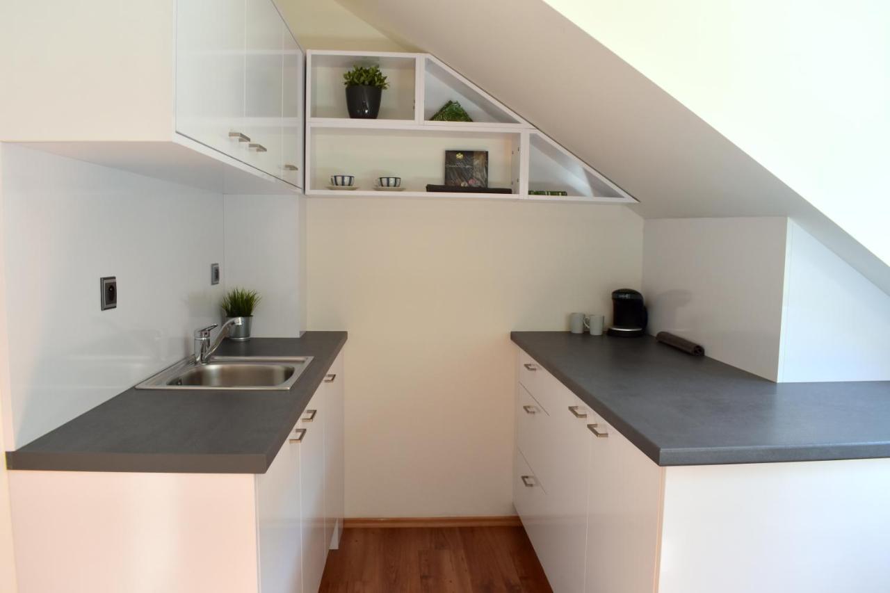 New Central Rooftop With Private Wellness, Sauna & Whirlpool Bath Praga Zewnętrze zdjęcie